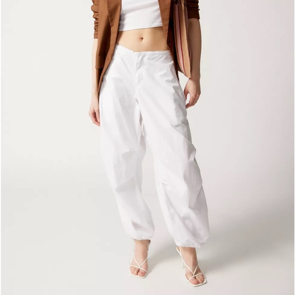 Urban Outfitters Pants - Urban Outfitters iets frans Balloon Cargo Pant